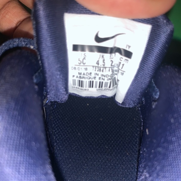 FOAMPOSITES - Picture 5 of 5